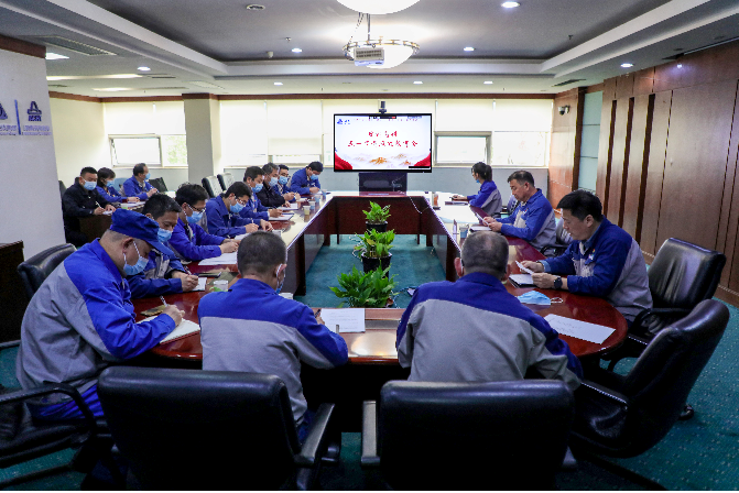 以清為美,以廉為榮——安彩高科紀(jì)委召開五一節(jié)前廉政教育會(huì)