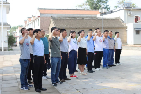 “賡續(xù)革命傳統(tǒng)，強(qiáng)化使命擔(dān)當(dāng)”——焦作安彩開(kāi)展建黨101周年主題黨日活動(dòng)