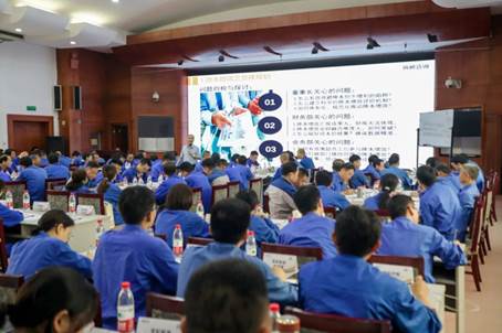 挑戰降本至高點，實現增效新里程——安彩高科開展降本增效專題培訓活動